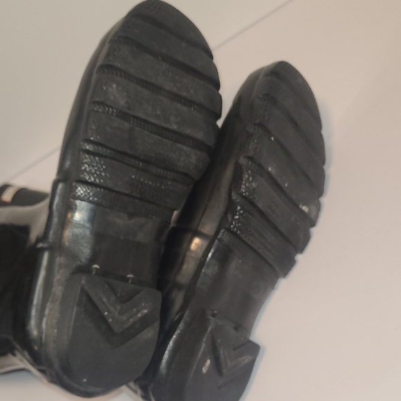 Hunter Classic Black Rain Boots with Buckle - Picture 3 of 7